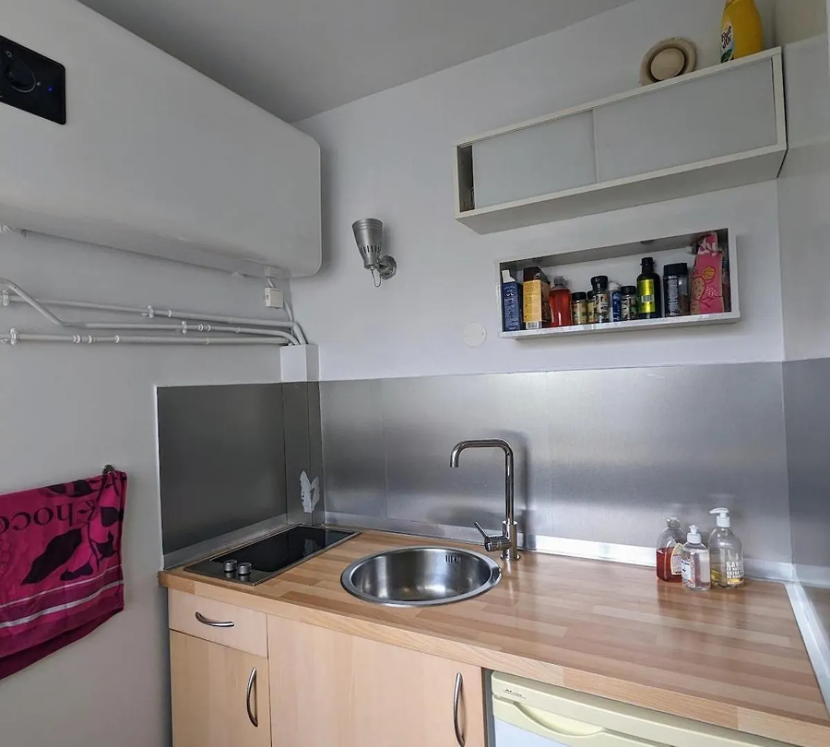 Apartment Studio Cosy, Refait A Neuf Paris France